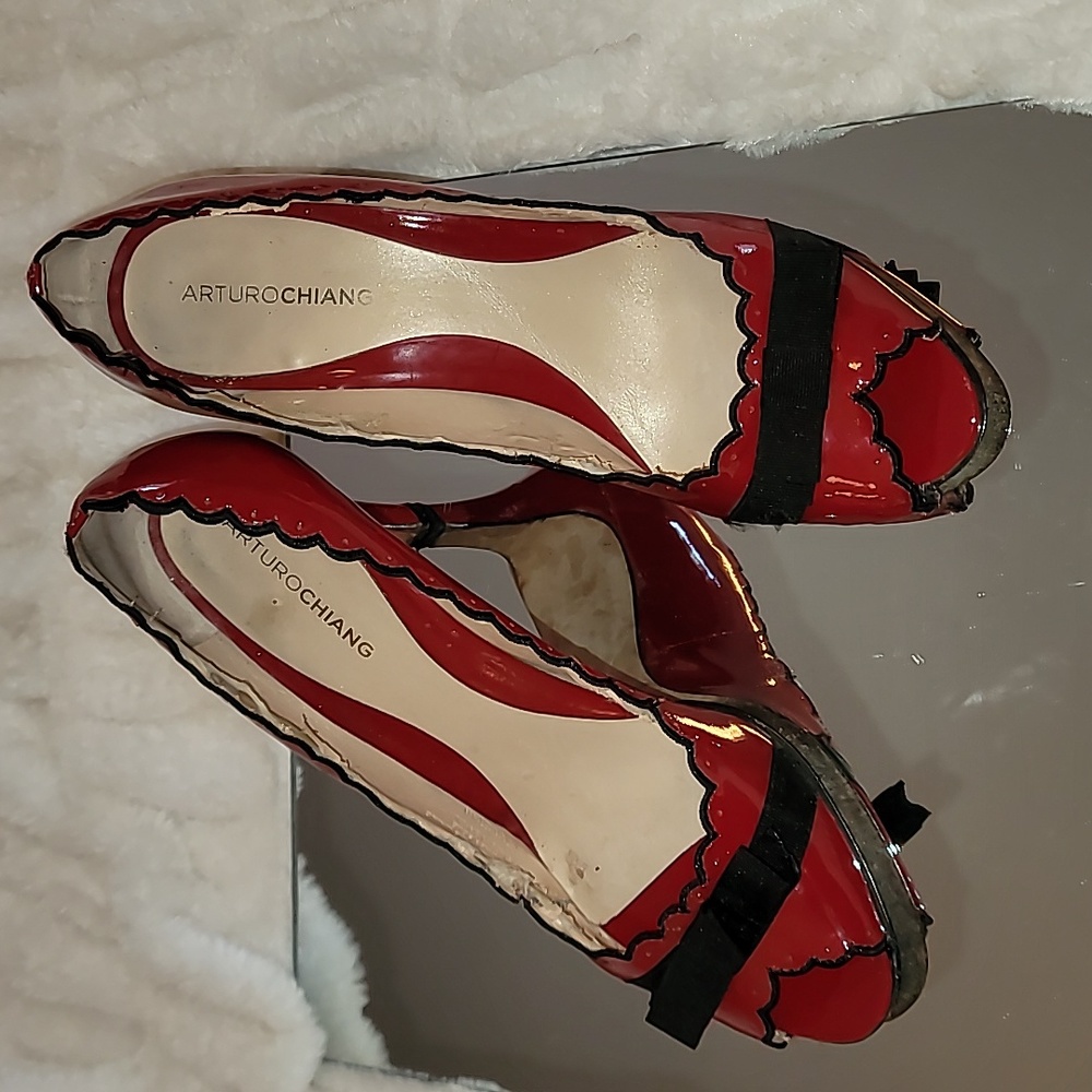 Retro Red Heels